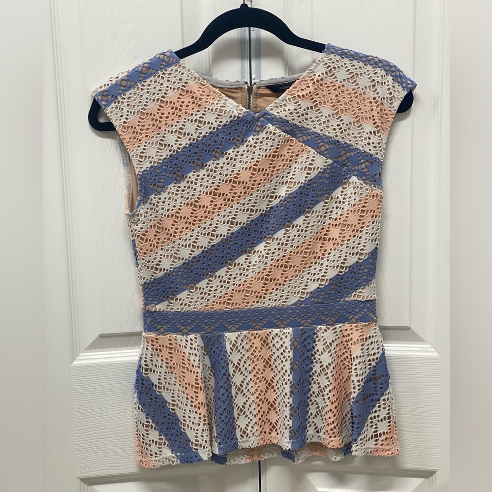 New with Tag BCBGMaxazria Heidy Peplum Lace Top Size S